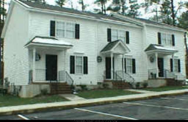 463 Waldo Street Gallery 2