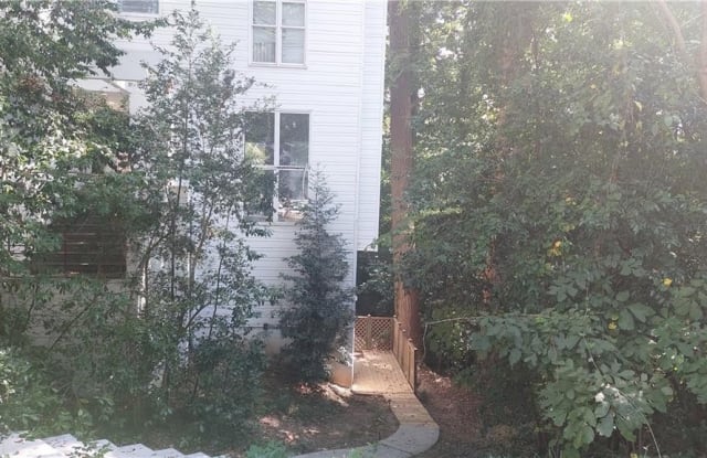1593 Walthall Court NW - 1593 Walthall Court Northwest, Atlanta, GA 30318