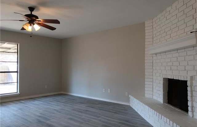 512 Ridgemont Drive Gallery 4