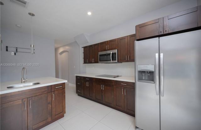 21002 SW 92nd Court 1, Cutler Bay, FL 33189 - 2463 Gallery 1