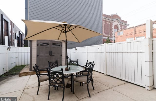 1136 BAINBRIDGE STREET - 1136 Bainbridge Street, Philadelphia, PA 19147