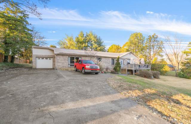 6501 Beaver Ridge Road - 1 Gallery 2