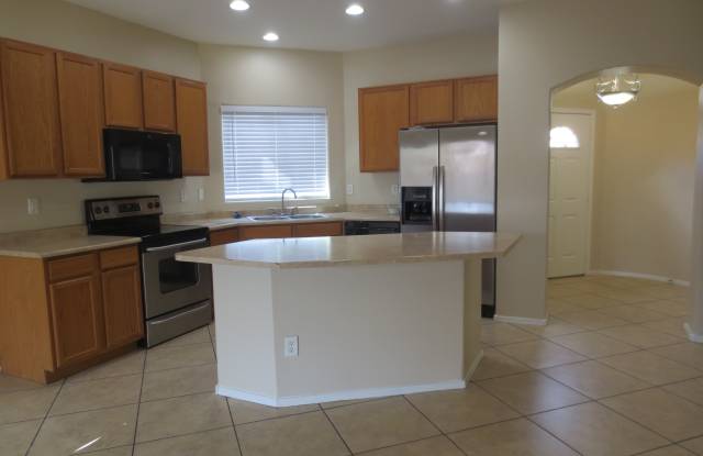 6609 W. Shaw Butte Dr. Gallery 4