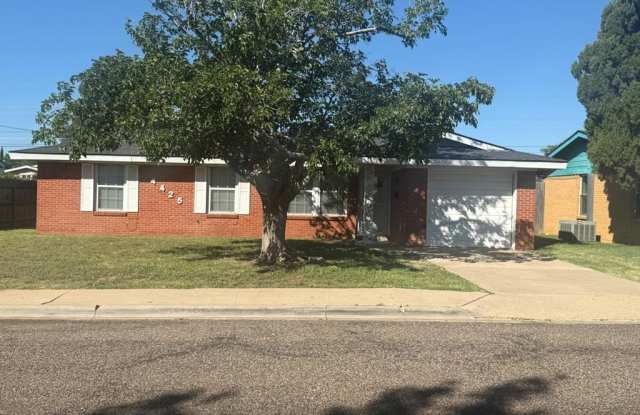 4425 Conley Ave photos photos