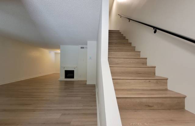 Beautiful 2 Bedroom, 2.5 Bath Home in Burbank, CA! Gallery 4