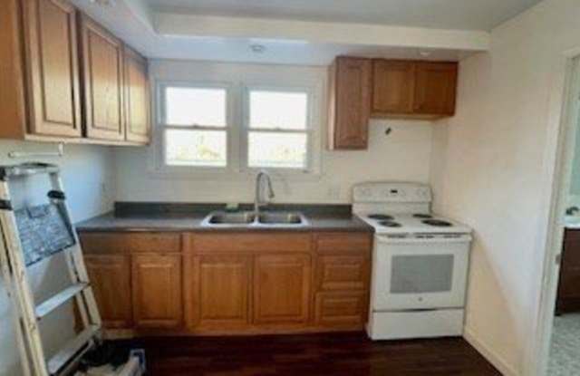 224 Winthrop Street unit: 7 photos photos