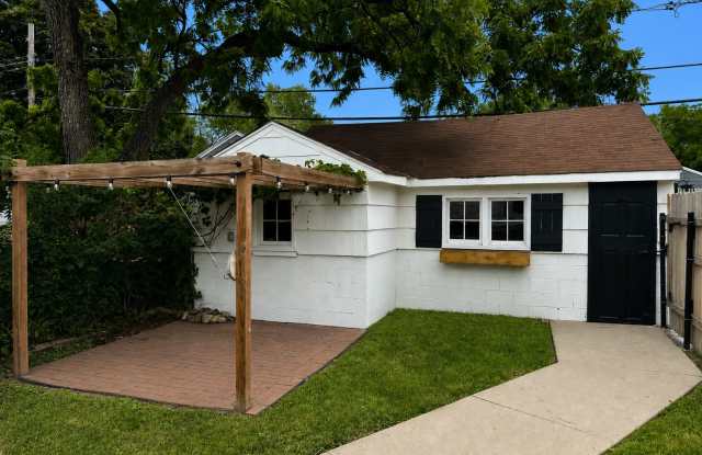 6416 Minnetonka Boulevard Gallery 2