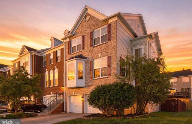22675 SIMONET BLANC Terrace Gallery 1