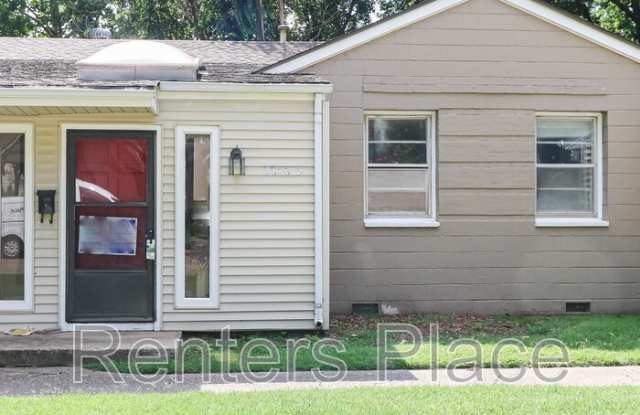 3840 S Rockford Ave - 3840 South Rockford Avenue, Tulsa, OK 74105