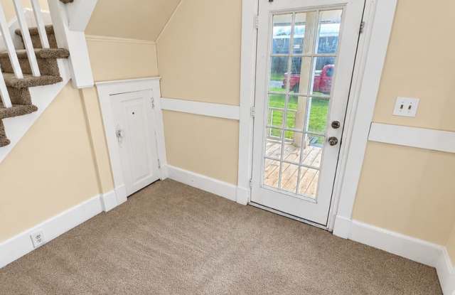 OLD-HOME CHARM, A FRESH NEW CHAPTER & A LOCATION FULL OF CHARACTER Gallery 3