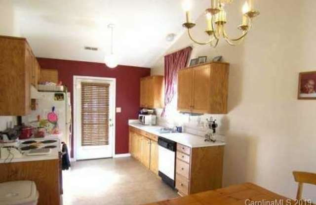 130 Windy Rush Court Gallery 4