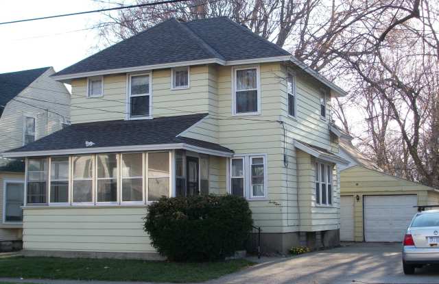 34 Diamond Avenue Northeast photos photos