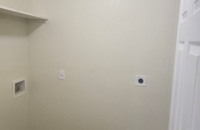 3/2 DUPLEX Gallery 4