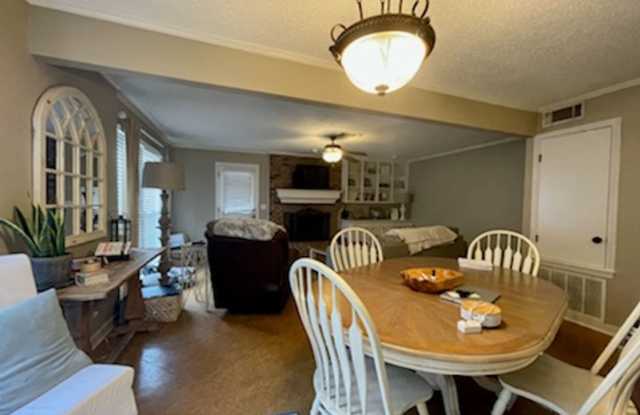 2 Bed / 2.5 Bath Townhome For Rent in Ridgeland Gallery 4