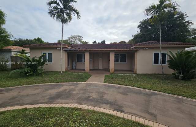 1100 NE 115 photos photos