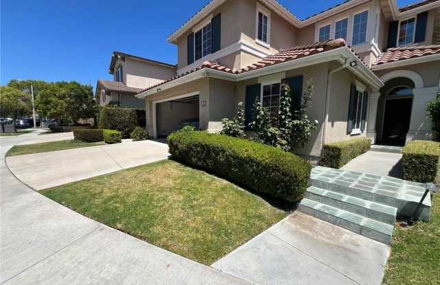 32 Bristlecone photos photos