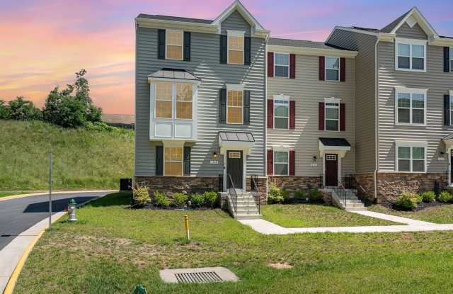 Premier End-Unit Townhome in Valley Run: All the Comfort, None of the Guesswork. An Elevated Home for Those Who Expect More. photos photos