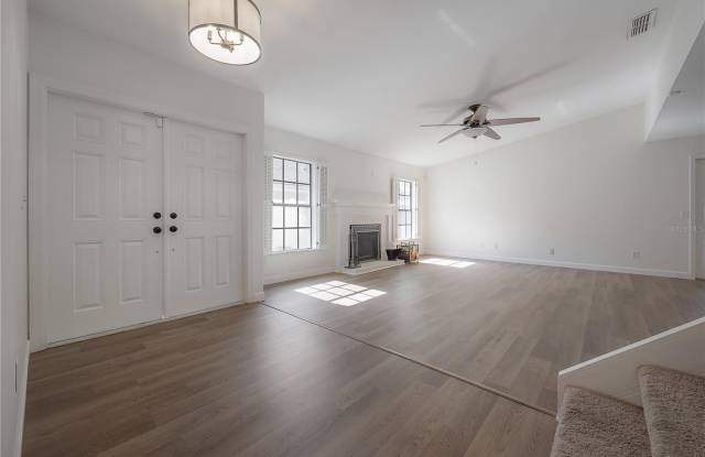 5026 CYPRESS TRACE Drive Gallery 2