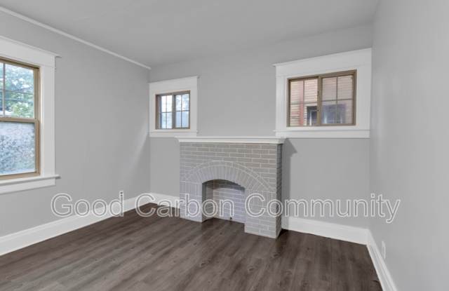 2724 Main St. photos photos