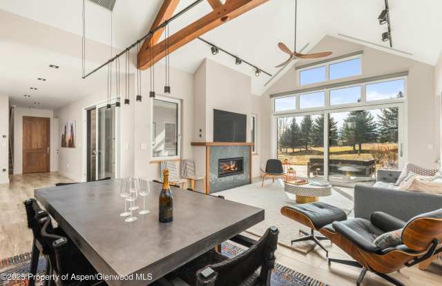 649 Saddleback Road photos photos