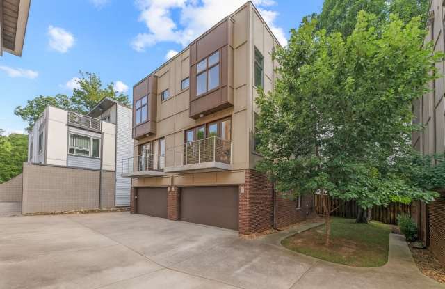 3 Bedroom Townhome W/ Uptown Views (Coming Soon) photos photos 3 Bedroom Townhome W/ Uptown Views (Coming Soon) photos photos