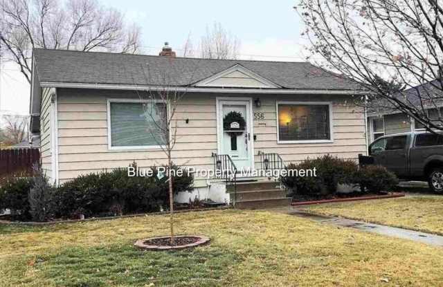 556 Warren Avenue photos photos