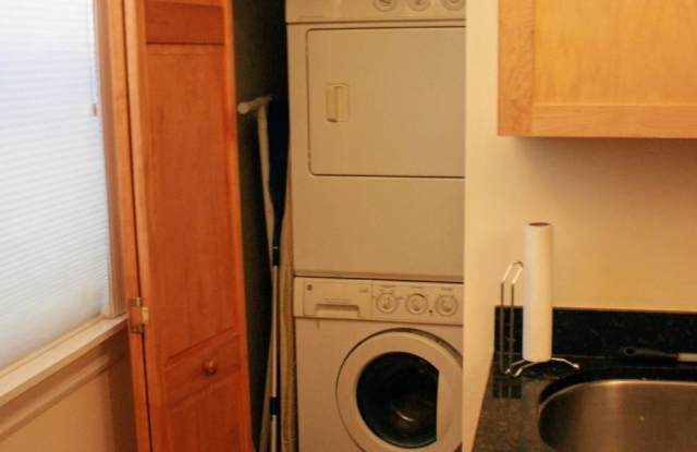 4700 Winchester Apt. Gallery 4