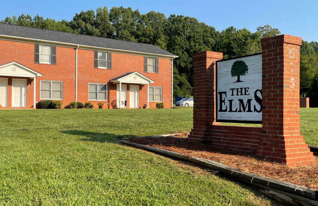 Tastefully Renovated 2BD/1.5BTH Home | 1 Month Free on a 13-Month Lease photos photos