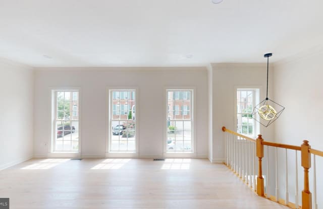 41836 PROVERBIAL Terrace - 41836 Proverbial Terrace, Stone Ridge, VA 20105