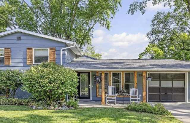 West Lafayette 4 Bedroom! - 212 Myrtle Drive, West Lafayette, IN 47906