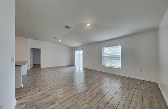 134 Fernleaf Avenue photos photos