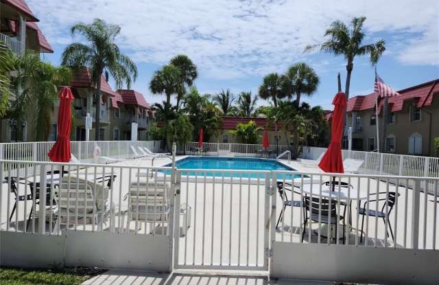 501 SE 8th St photos photos