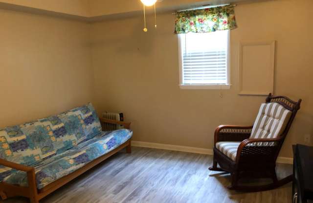 1220 HILLCREEK ROAD Gallery 2