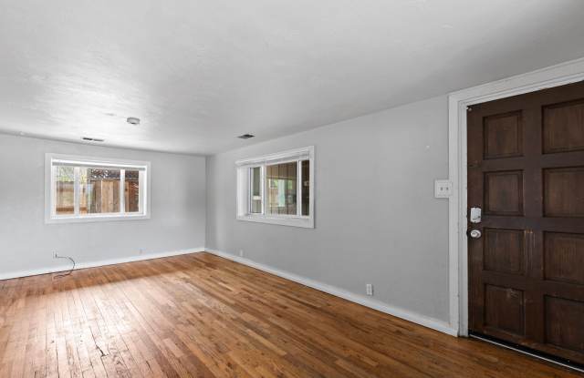 840 North St. photos photos