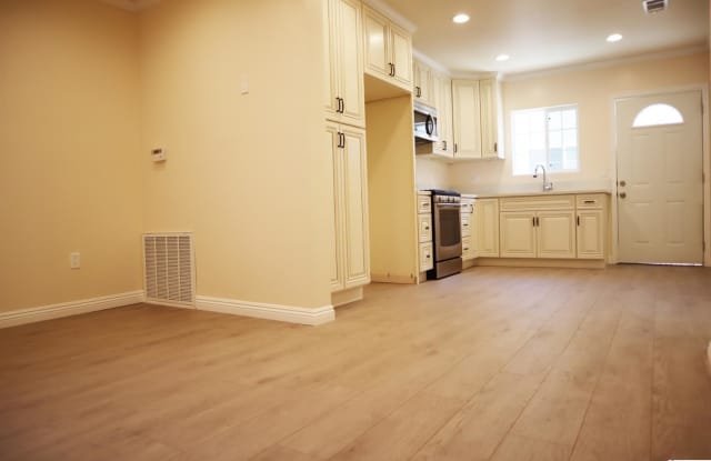 717 W California Avenue - 717 W California Avenue, Glendale, CA 91203