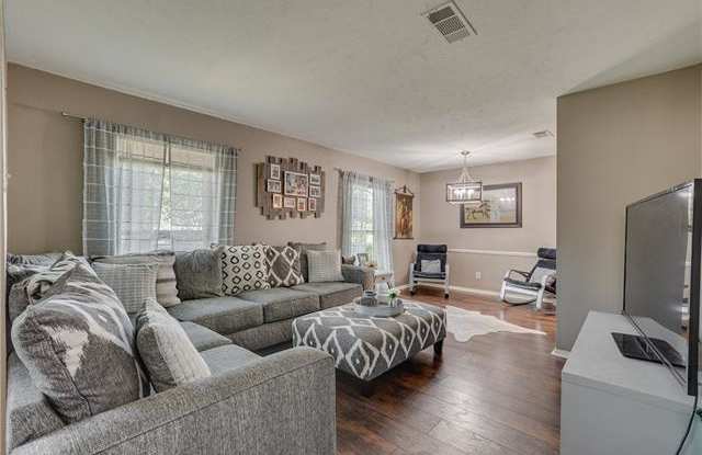 5012 S Colony Boulevard Gallery 4