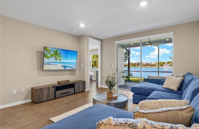 14644 Edgewater Cir Gallery 2