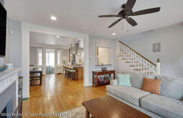 8 Deal Court - 8 Deal Court, Asbury Park, NJ 07712