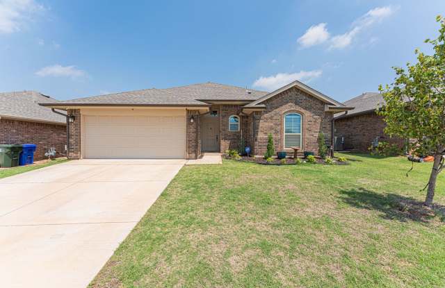 COOMING SOON! Beautiful 3BR Home with Open Floor Plan  Outdoor Fireplace - 3911 Sledmere Lane, Norman, OK 73071