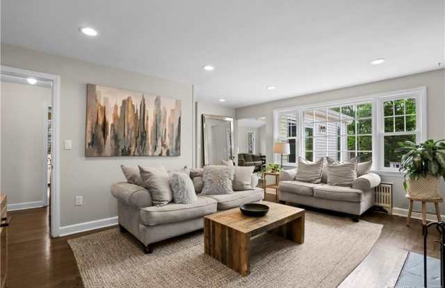 80 Ridgewood Avenue photos photos