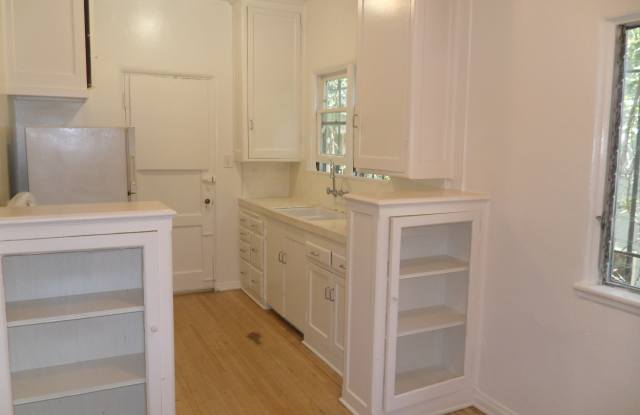 1328 Miller Drive Gallery 4