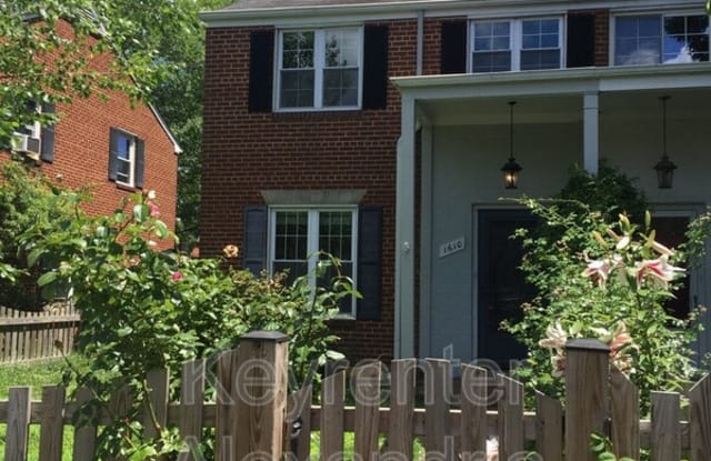 1610 Kenwood Ave - 1610 Kenwood Avenue, Alexandria, VA 22302