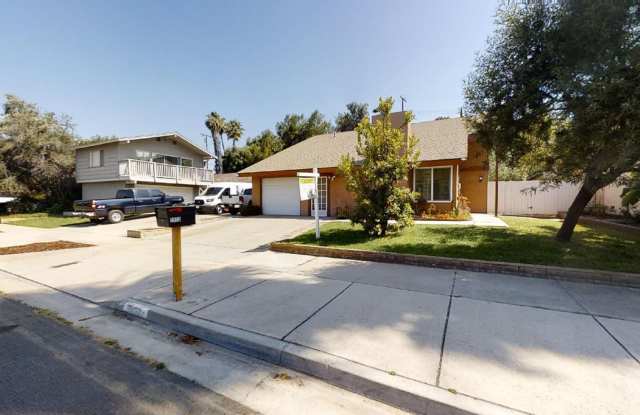 Coming soon 4/2 Two-Story Canyon Crest Charmer for Lease! photos photos