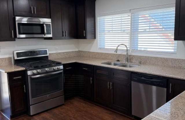 176 Bethune Way photos photos