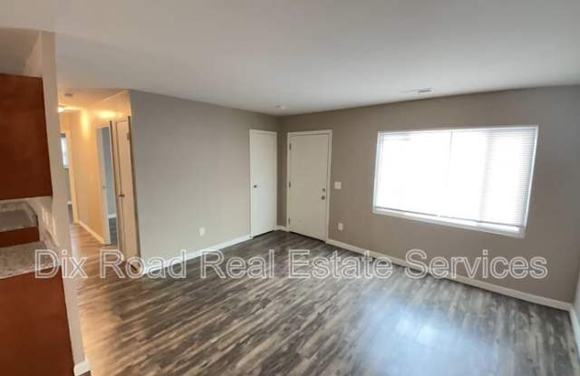 10789 Sharondale Road Gallery 3