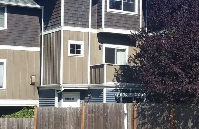 4703 Sandpoint Way NE - 4703 Sand Point Way NE, Seattle, WA 98105