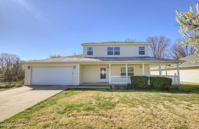 1935 Meadows Drive photos photos