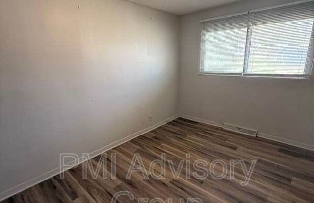 7114 SW Woodcroft Way Gallery 3