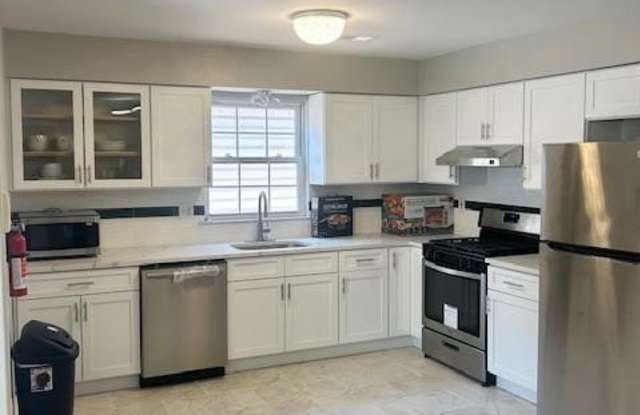5 SKILLMAN AVE photos photos