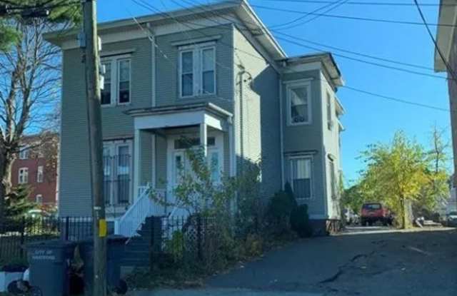 2 Bed / 1 Bath First-Floor Rental – Available ASAP photos photos